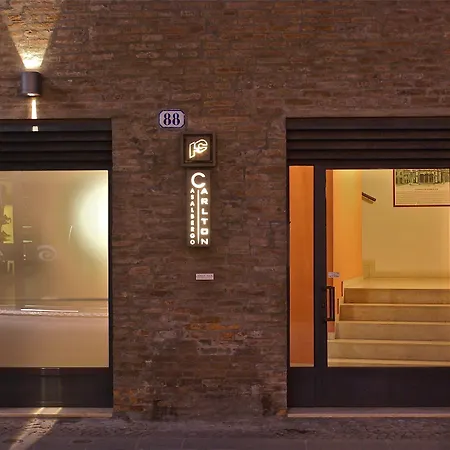 Apartahotel Carlton Ferrara