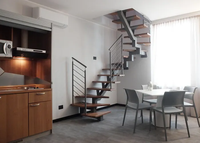 Carlton Apartahotel 4*