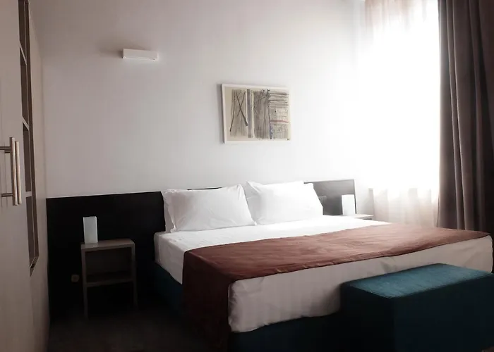 Apartahotel Carlton 4*