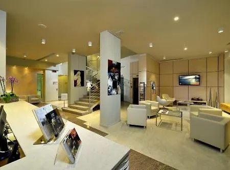Carlton Aparthotel 4*