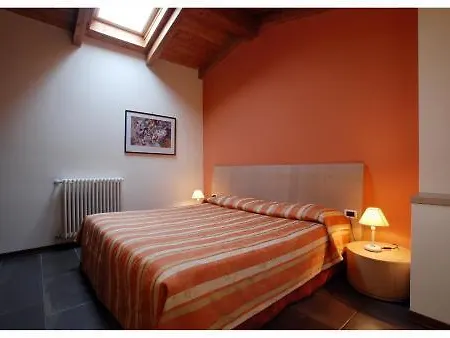 Apart Otel Carlton Ferrara