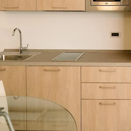 Carlton 아파트호텔