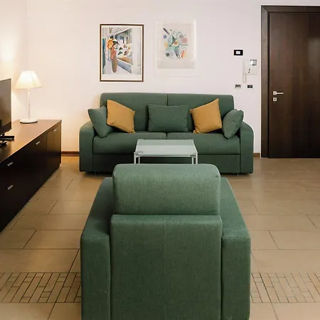 Carlton アパートホテル フェラーラ