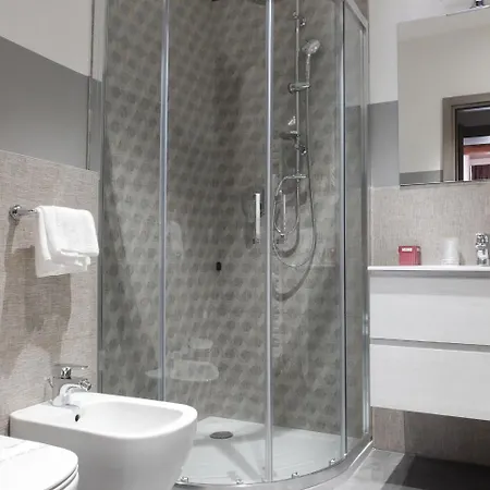 Apart Otel Carlton