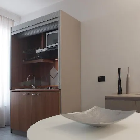 Aparthotel Carlton Ferrara
