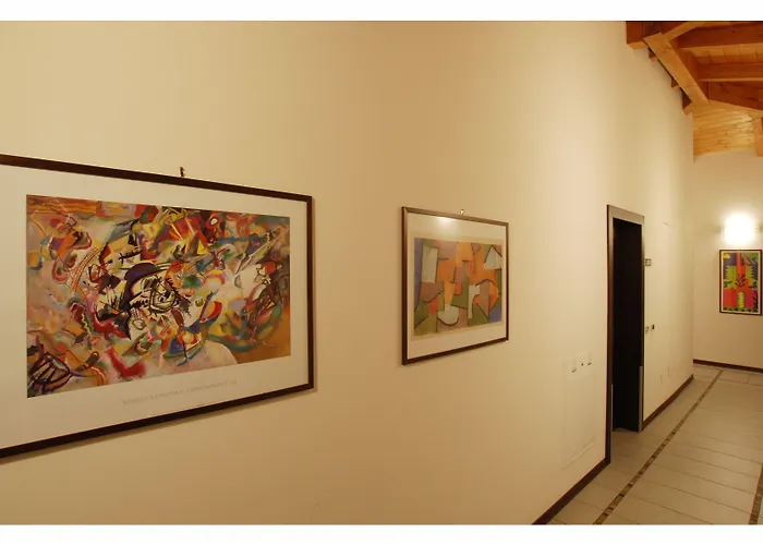 Carlton Aparthotel Ferrara