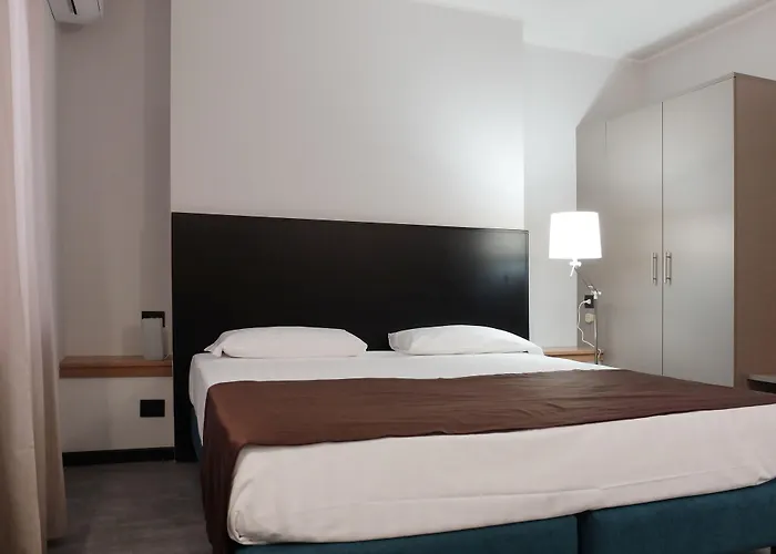 Carlton Aparthotel 4*