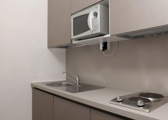 Carlton Aparthotel 4*