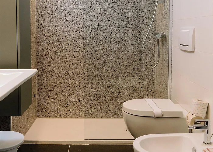 Carlton アパートホテル 4*